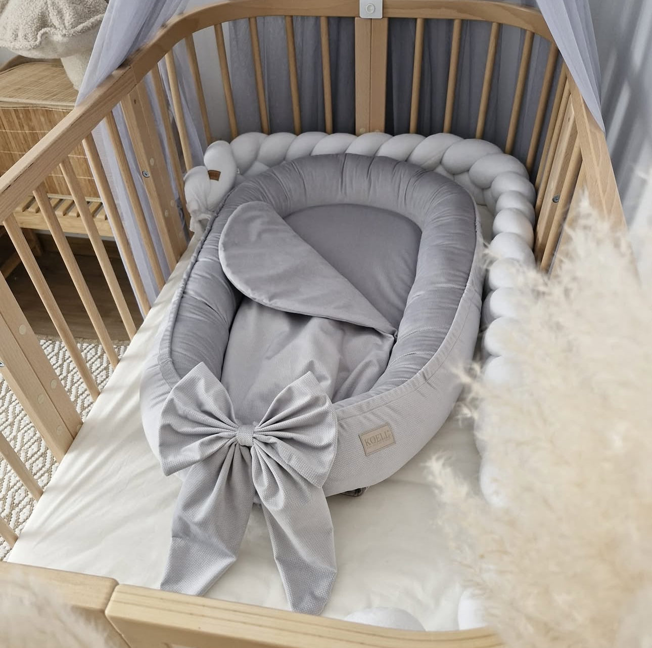 Babynest-Grau Samt-Elegant