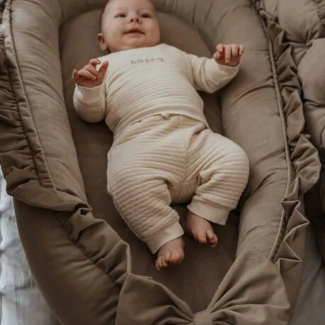 Babynest-Samt Schoko