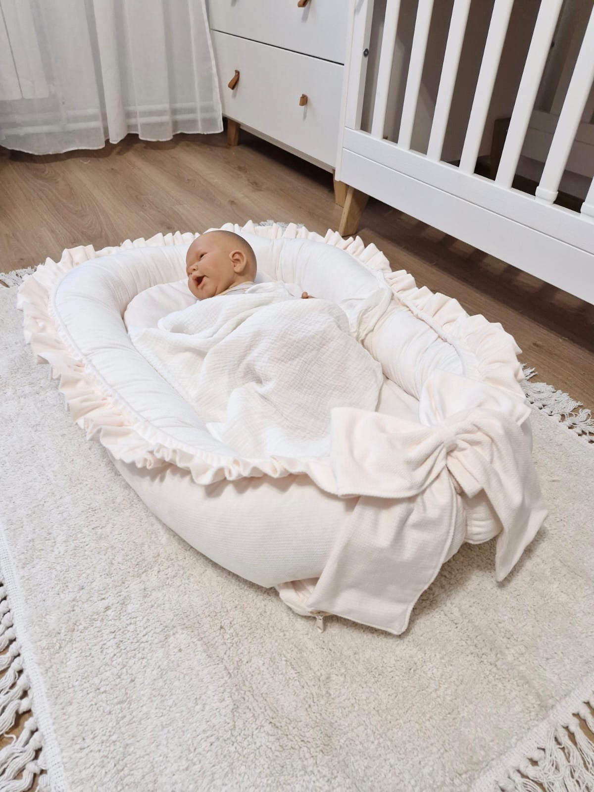 Babynest-Ecru Samt