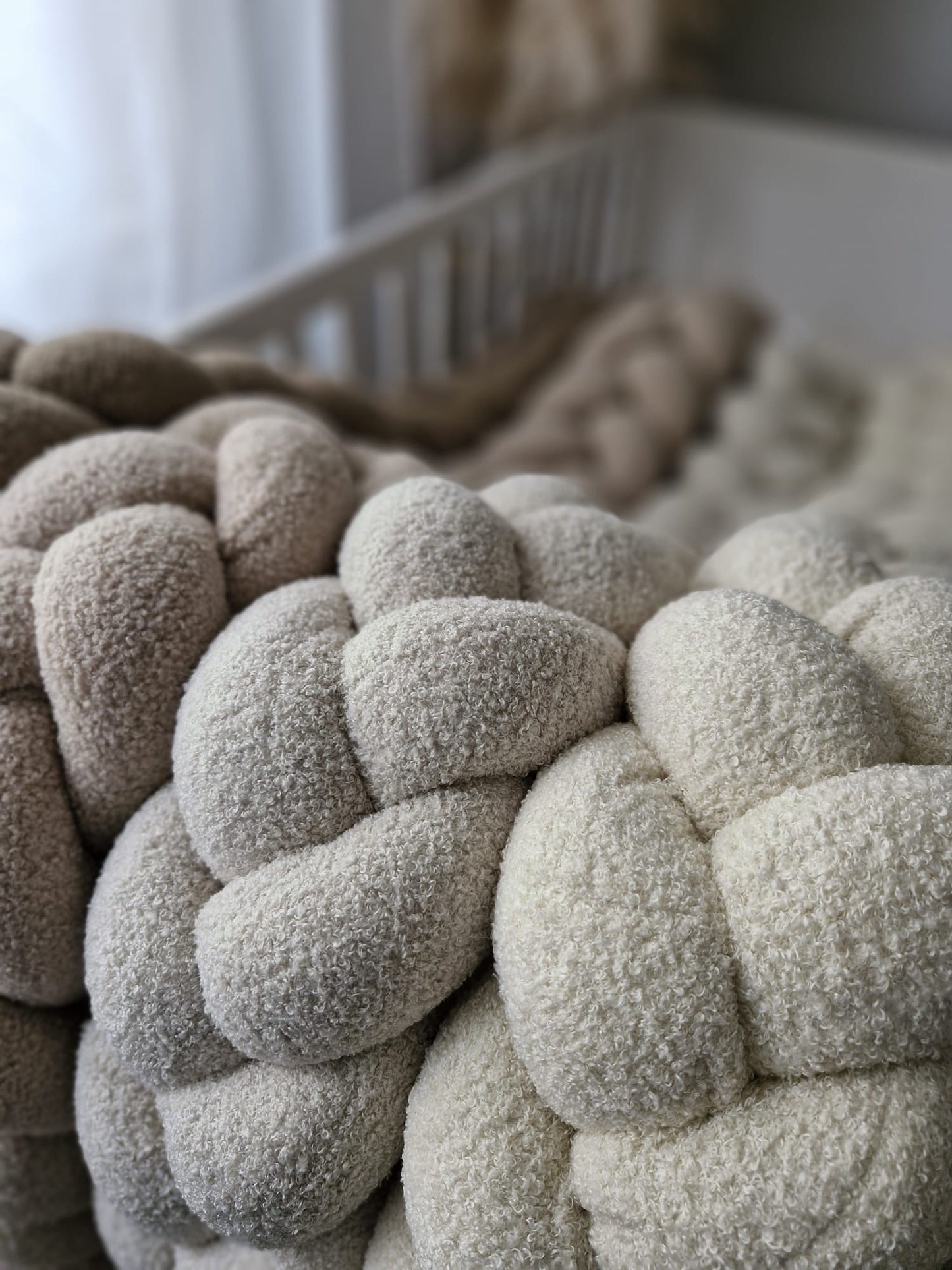 Teddy Bettschlange Beige