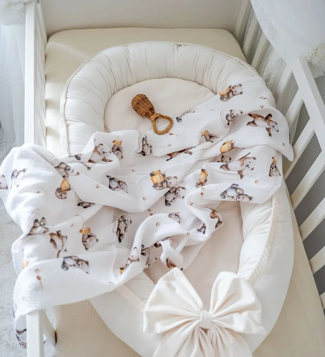 Babynest-Ecru Samt-Elegant
