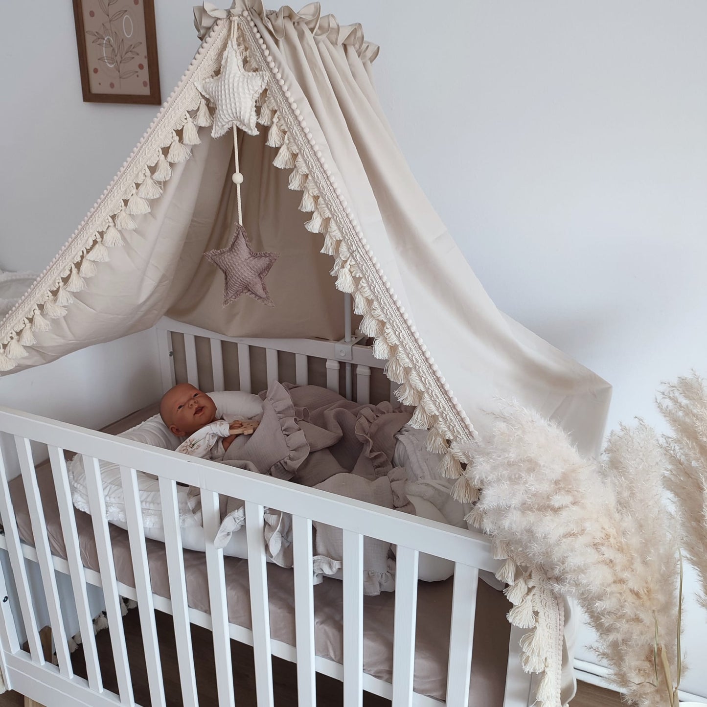 Boho-Betthimmel mit Dekosternen-Beige