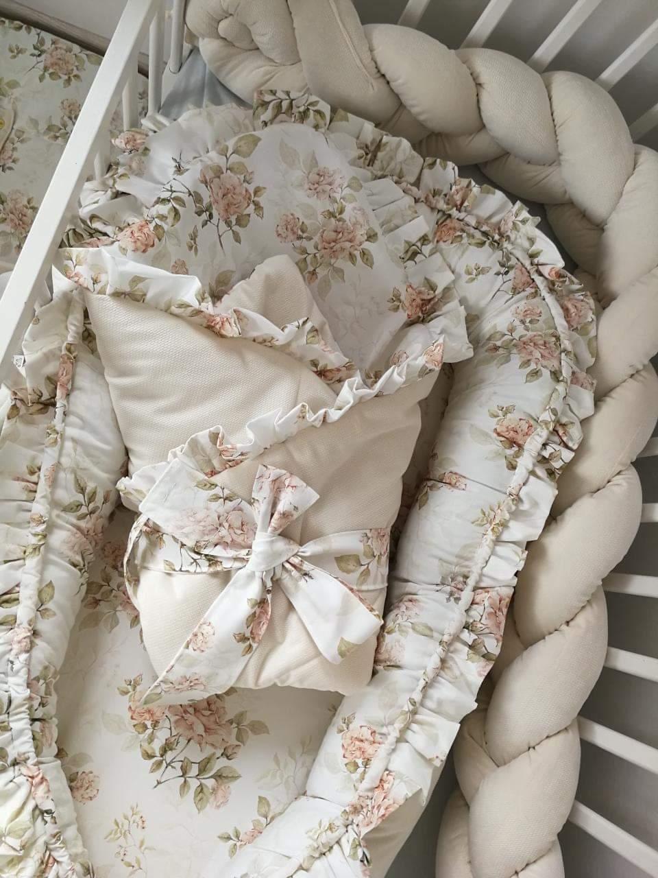 Babynest Samt&Pfingstrosen - Lovely Detail