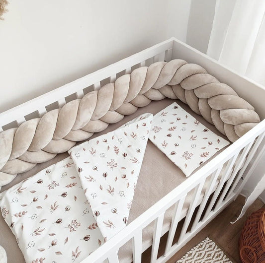 Samtbettschlange-Fischgrätenzopf - Lovely Detail