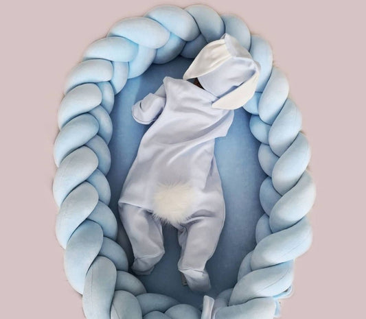 Samtnest-Babyblau - Lovely Detail