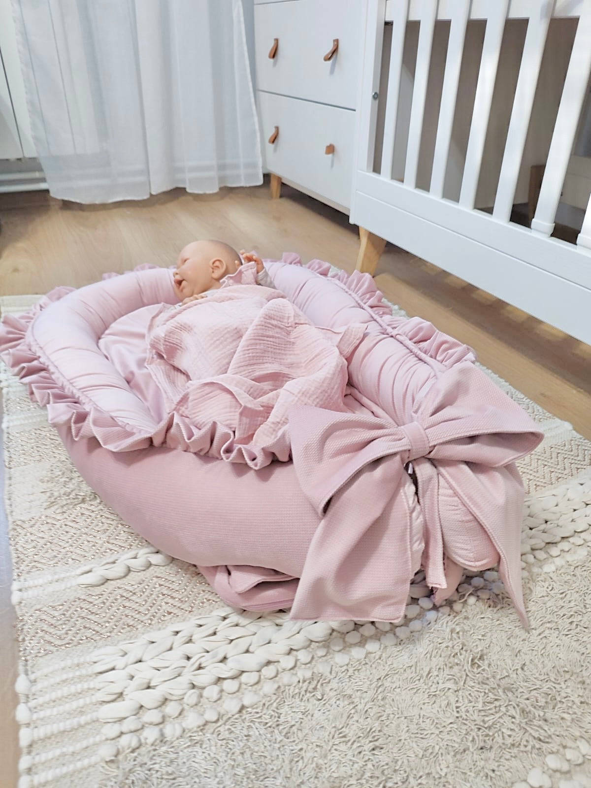 Babynest-Altrose Samt