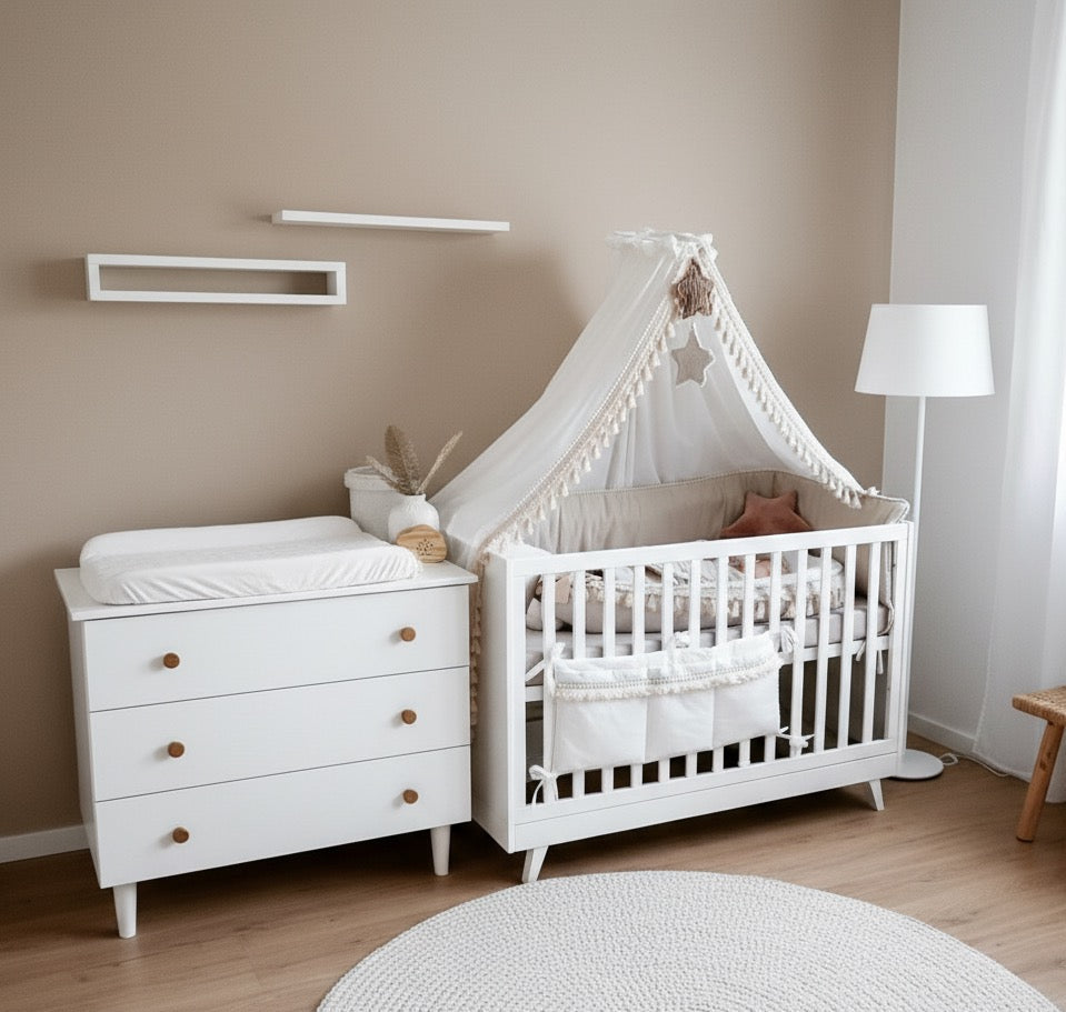 Boho-Betthimmel mit Dekosternen -Ecru