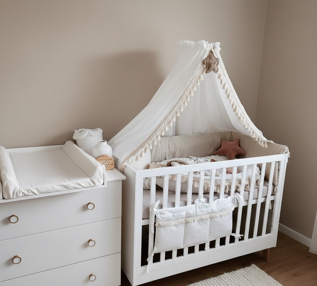 Boho-Betthimmel mit Dekosternen -Ecru