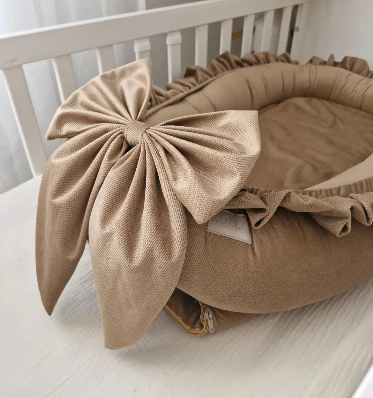 Babynest-Samt Schoko