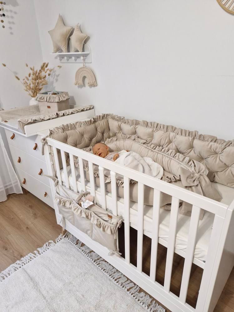 Bettumrandung Samt-Beige