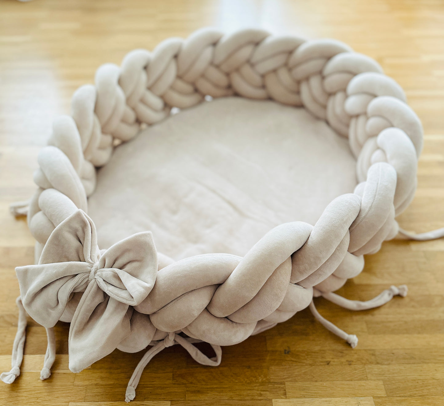Samtnest double-Beige