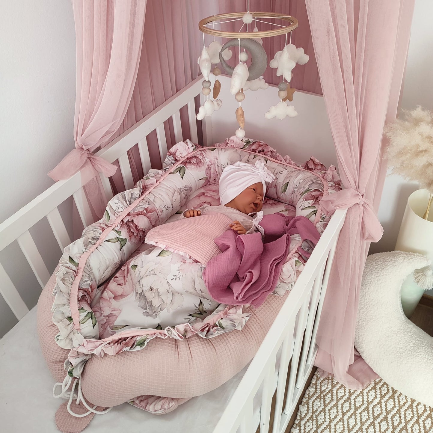 Babynest Waffelpique&Rosentraum