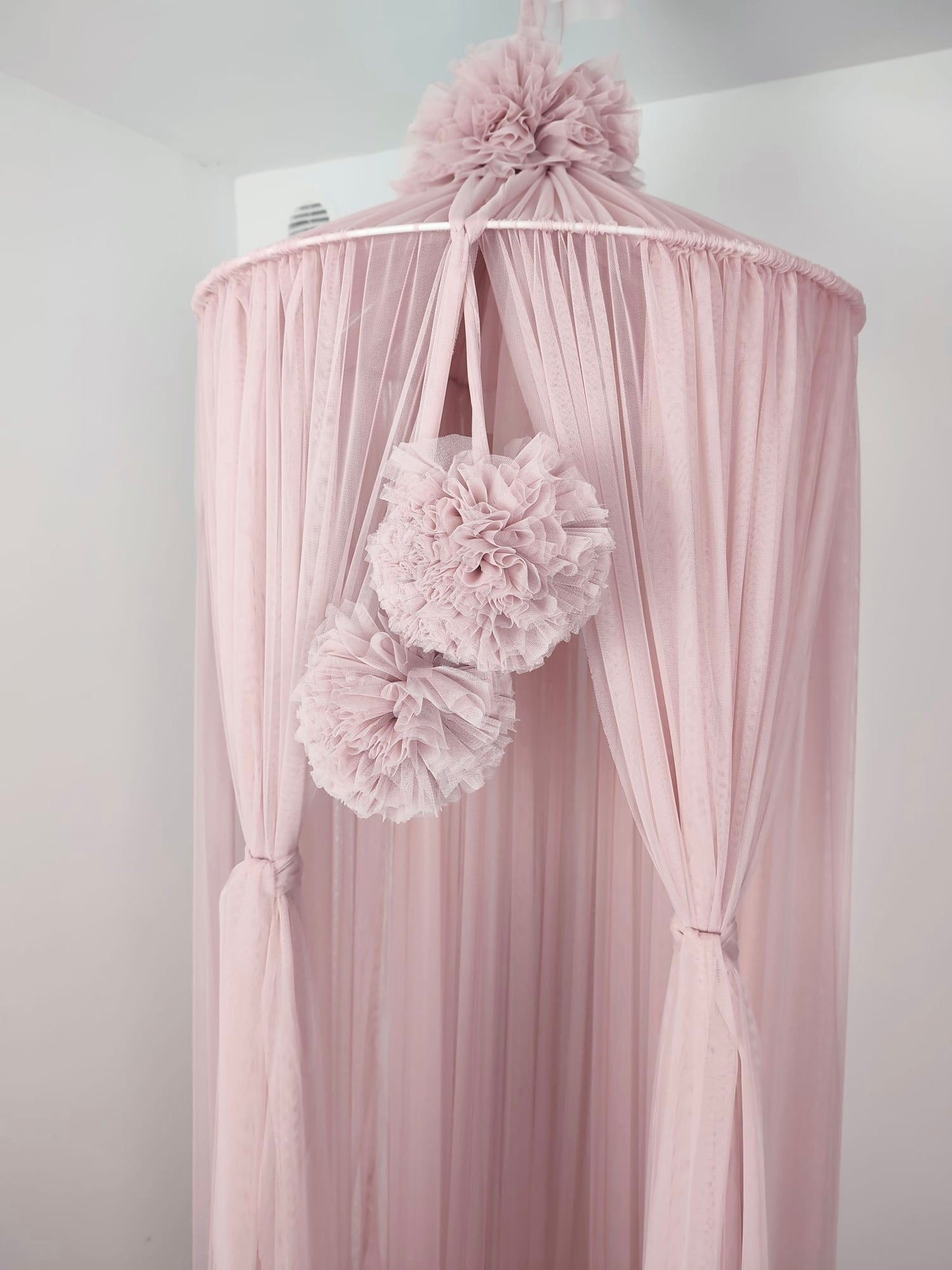 Baldachin-Altrose
